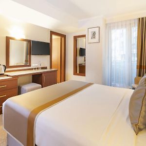 Camera con letto king size